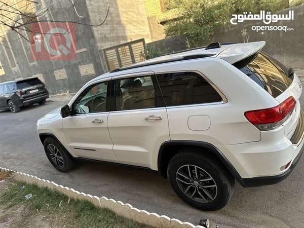 جيب جراند شيروكي 2018 للبيع في العراق - البصرة
